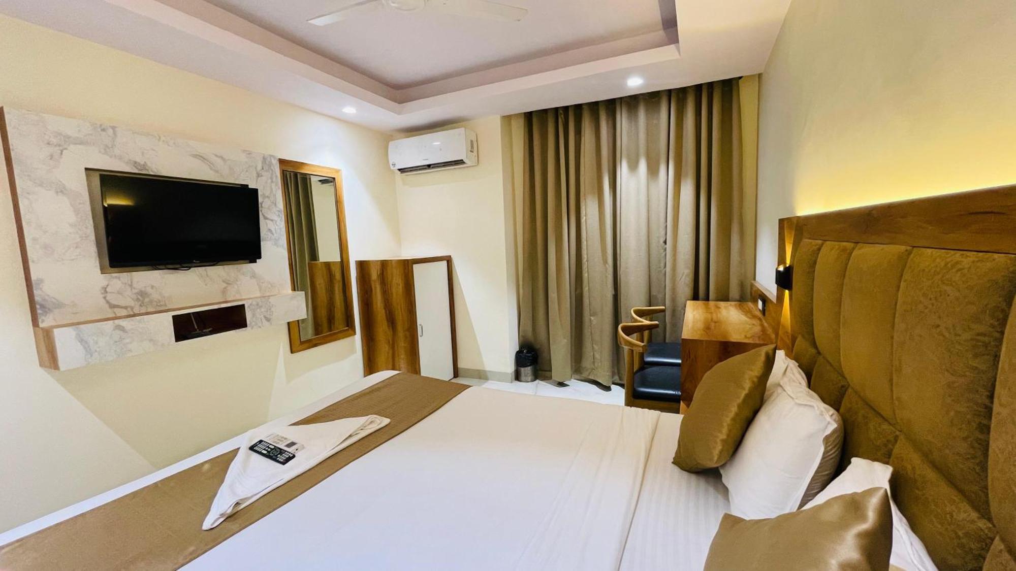 Hotel Arma Residency Βομβάη Εξωτερικό φωτογραφία