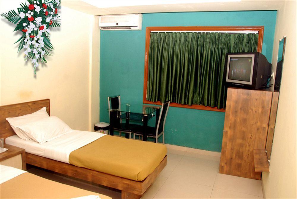 Hotel Arma Residency Βομβάη Εξωτερικό φωτογραφία
