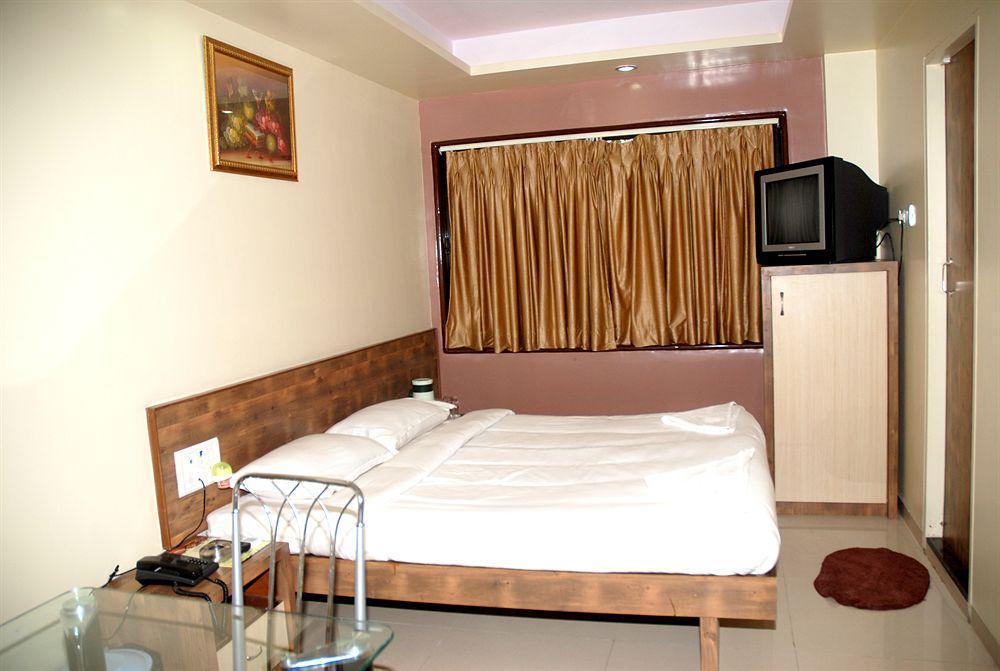 Hotel Arma Residency Βομβάη Εξωτερικό φωτογραφία